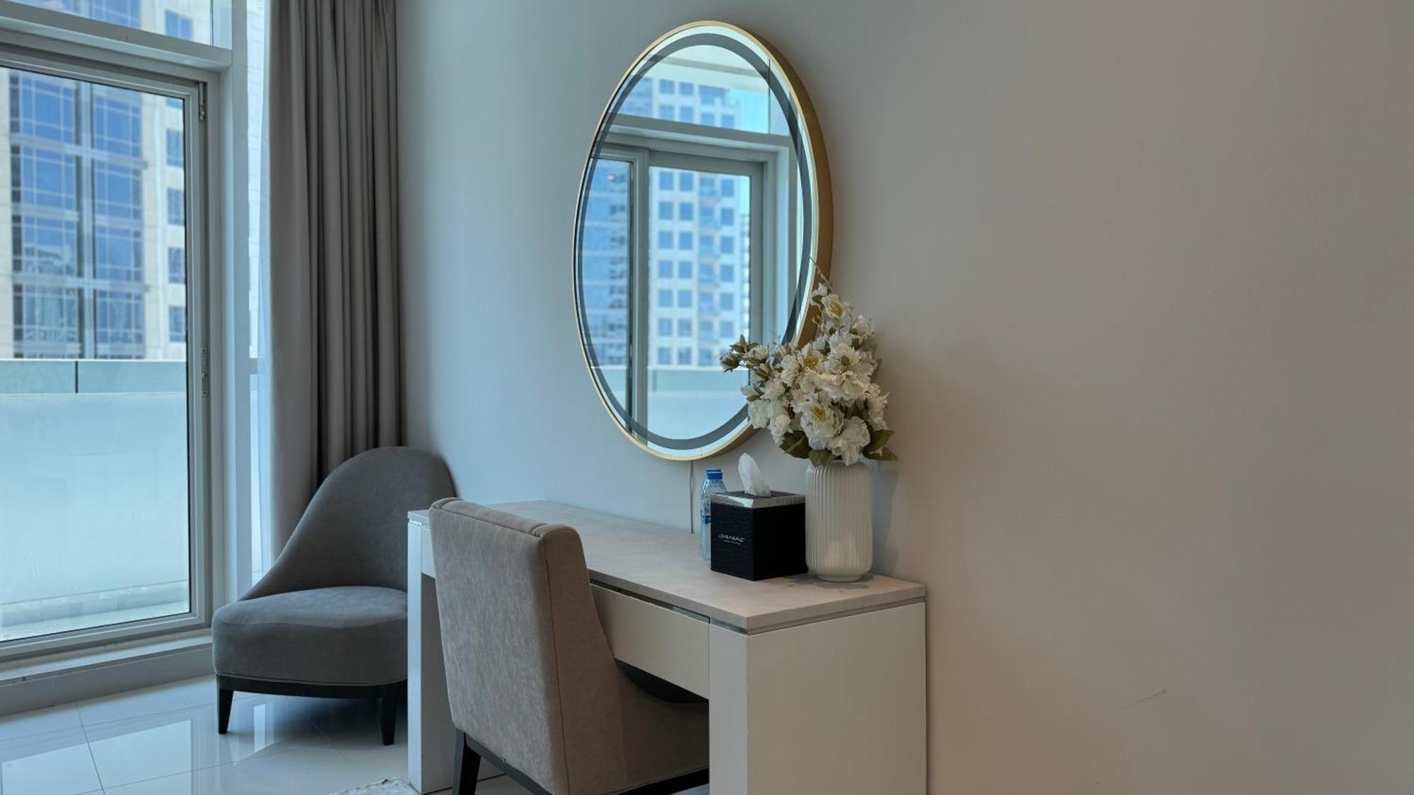 Magnificent - Damac Distinction Downtown Leilighet Dubai Eksteriør bilde