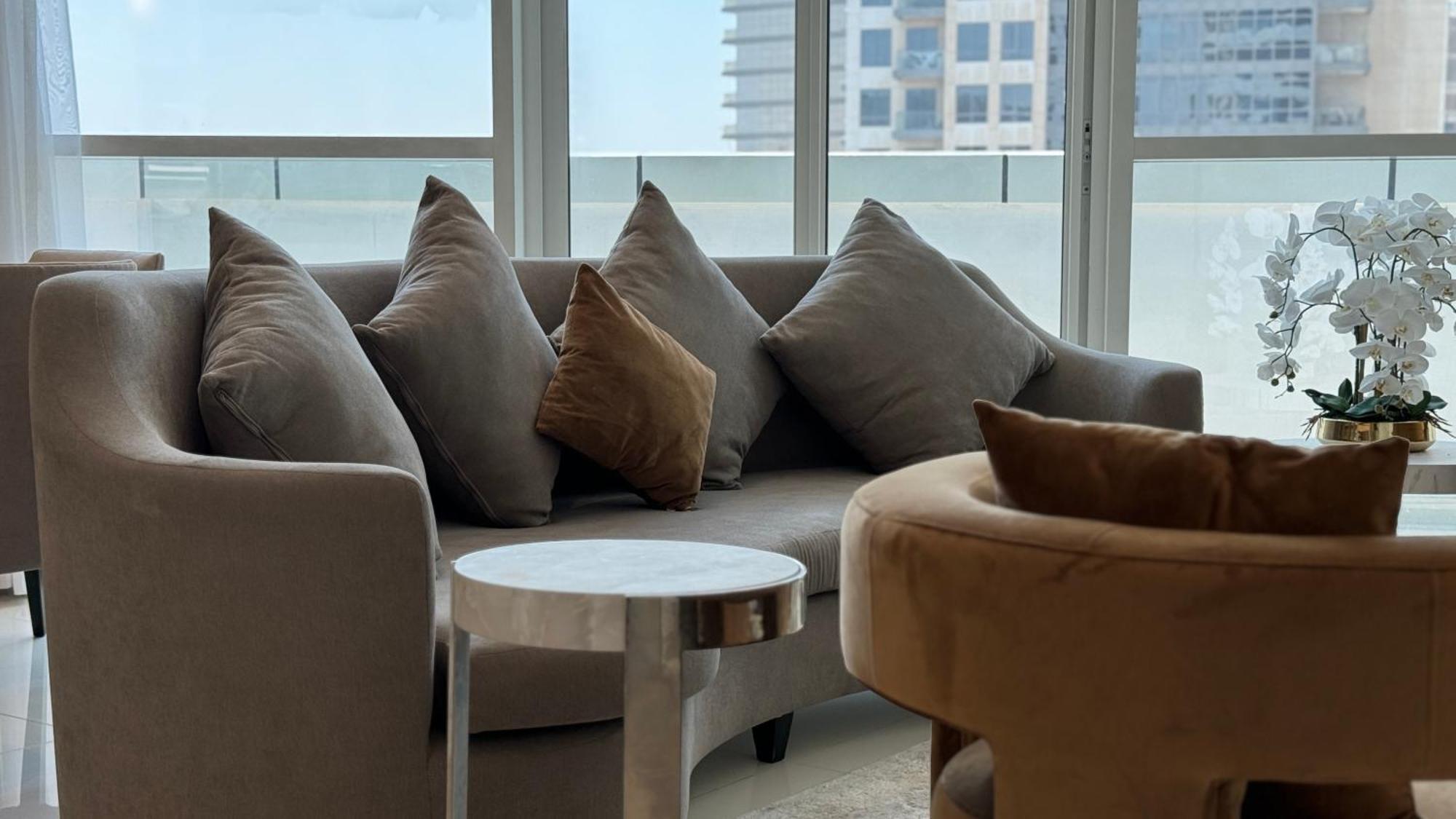 Magnificent - Damac Distinction Downtown Leilighet Dubai Eksteriør bilde