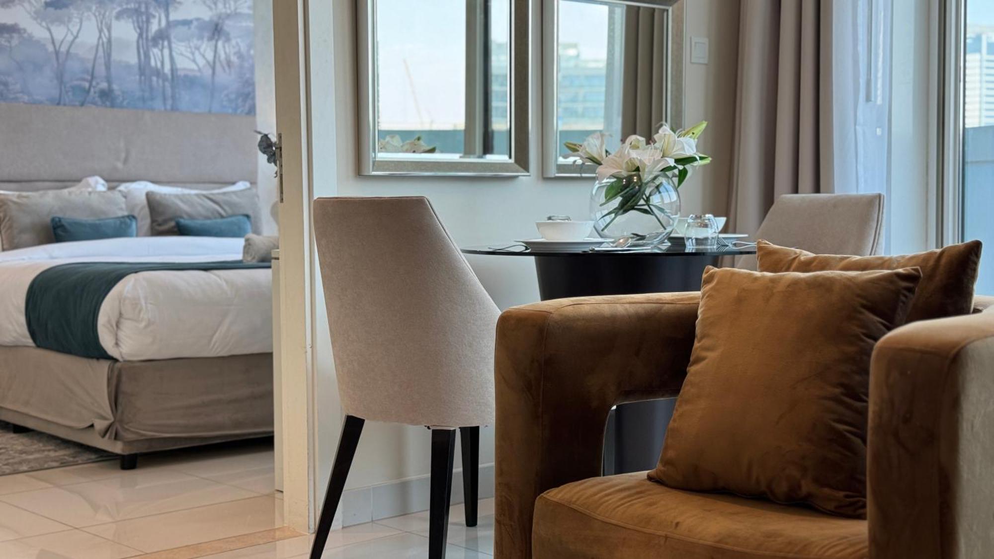 Magnificent - Damac Distinction Downtown Leilighet Dubai Eksteriør bilde